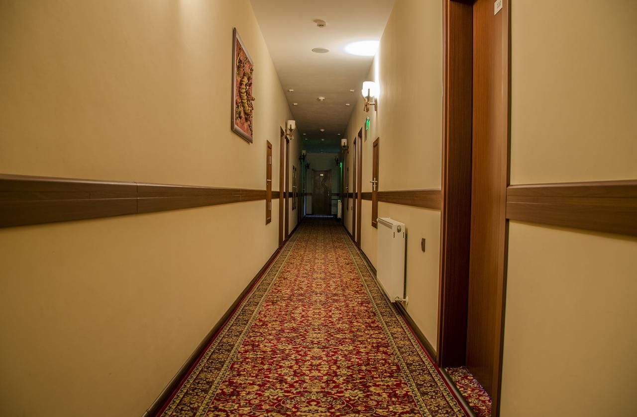 Rubis Hotel Rudozem Luaran gambar